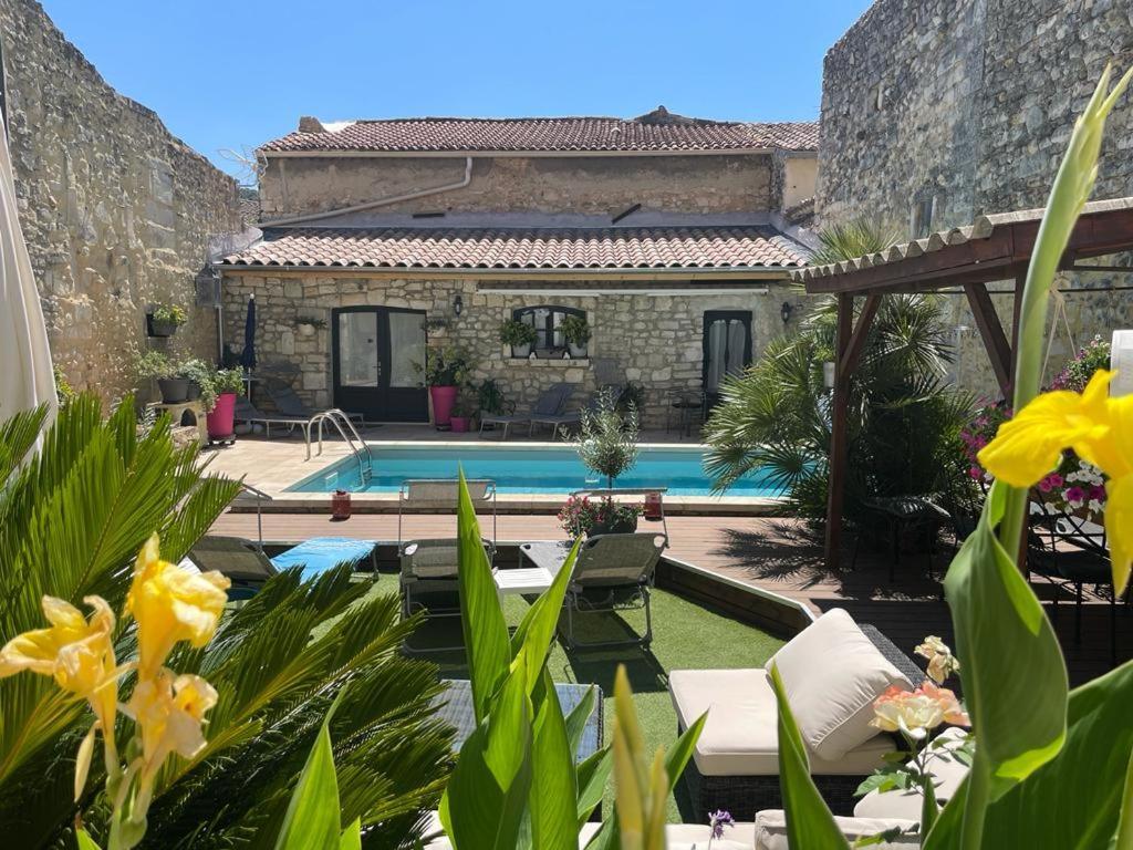 Hôtel Particulier Payan Champier Saint-Paul-Trois-Châteaux Exterior foto